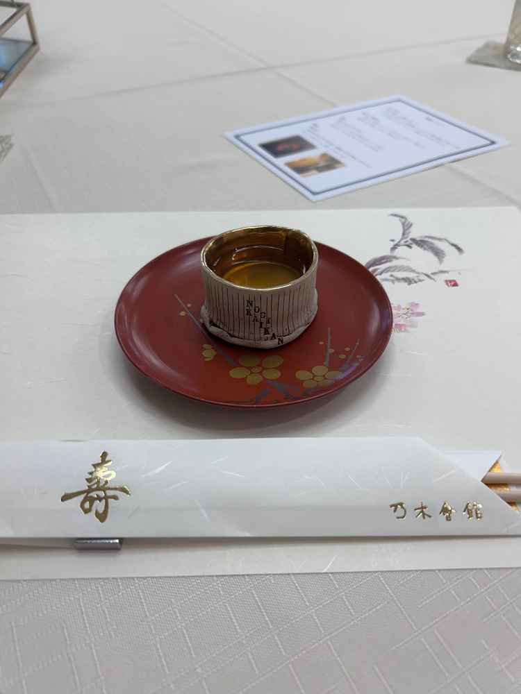 試食でいただいたお出汁(コースの初めに出るもの)