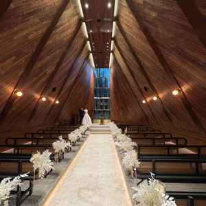 チャペルはイメージ通り綺麗だった。