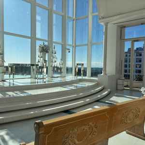 チャペル。午前中の日の光が綺麗に入ってきていました。