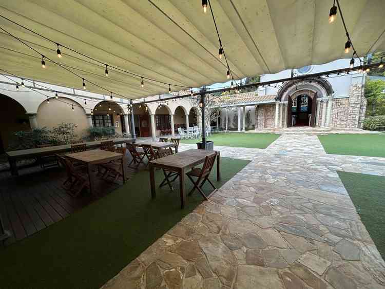 雨でも大丈夫なガーデン