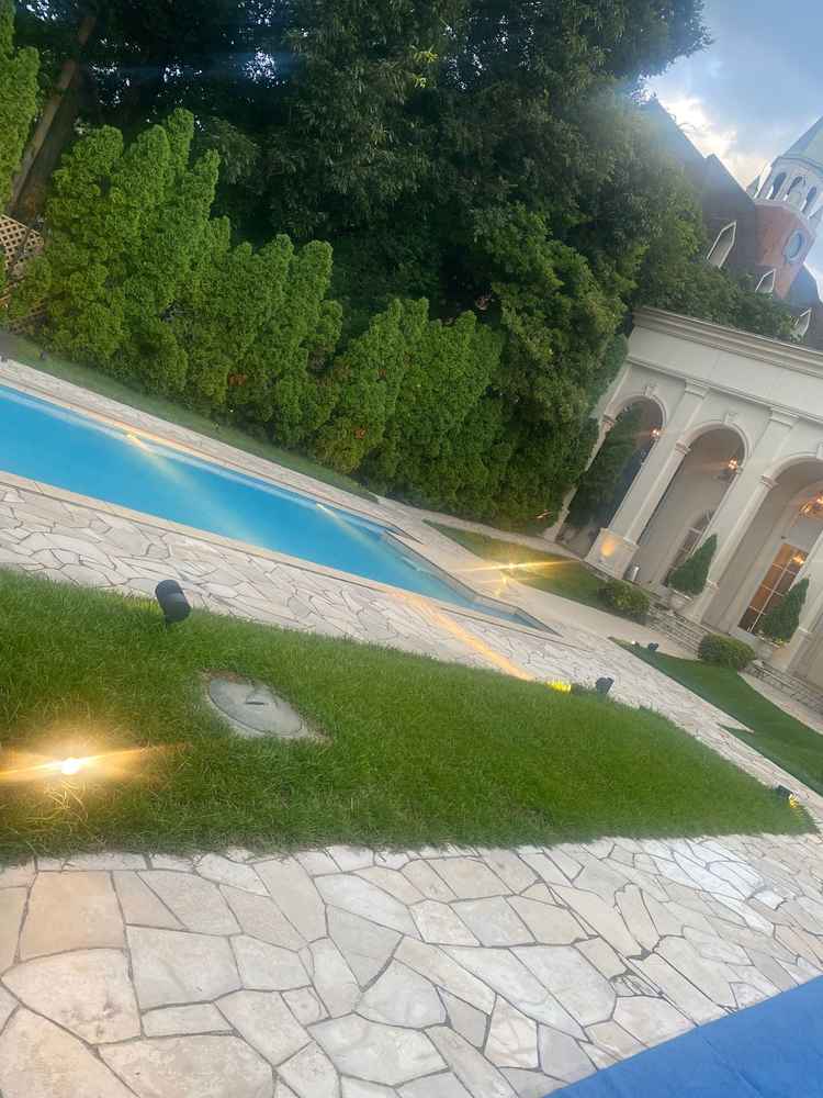 プールがついてて夏にはとてもいいと思いました