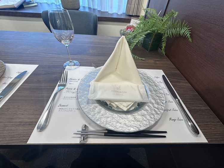 試食で色々食べさせていただきました。