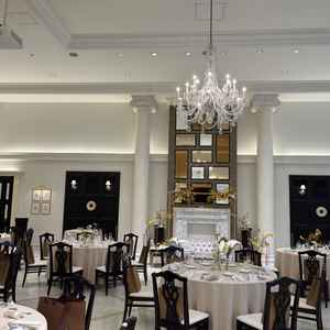 披露宴会場の内装。