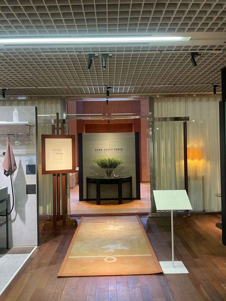 ウエディングブティック入口。閉館中のため、こちらにて説明。