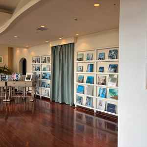 アクアベルはフロア貸切なのでウェルカムスペースも広々としていた