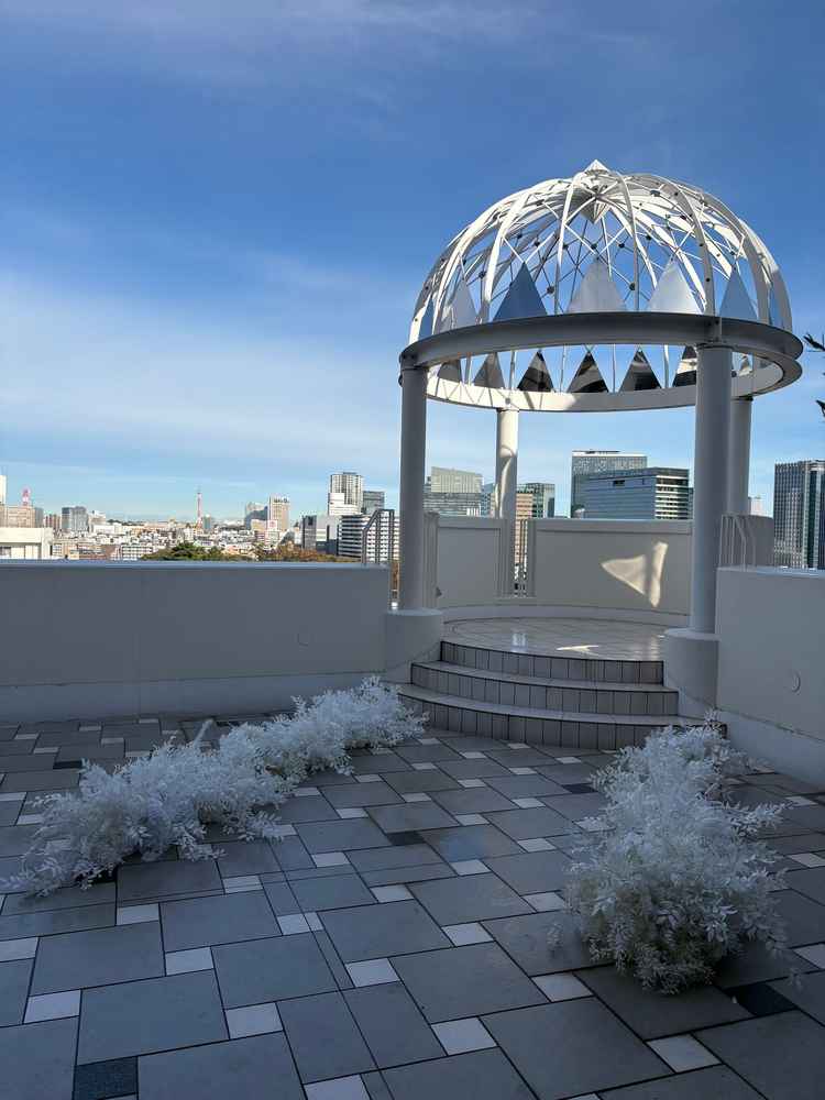 みなとみらいが一望でき、富士山も見えて開放的で良いなと思いました。雨の場合を考えると心配でした。