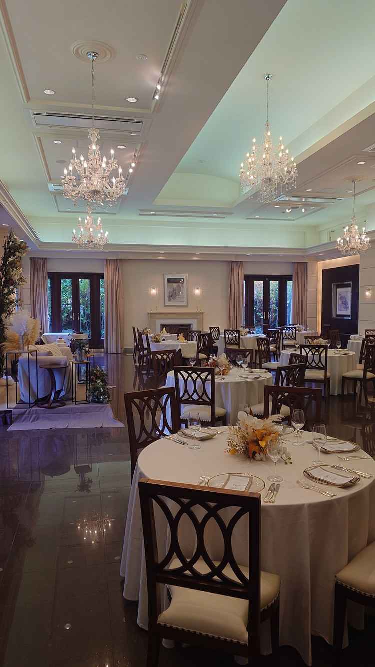 披露宴会場の写真。招待する人数だとちょうどよいサイズ感だと思いました。