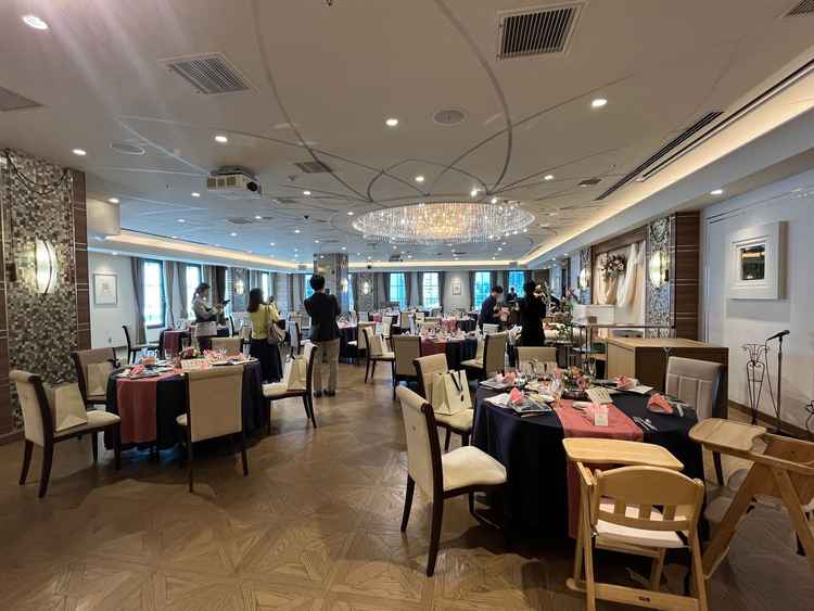 披露宴会場　スイート