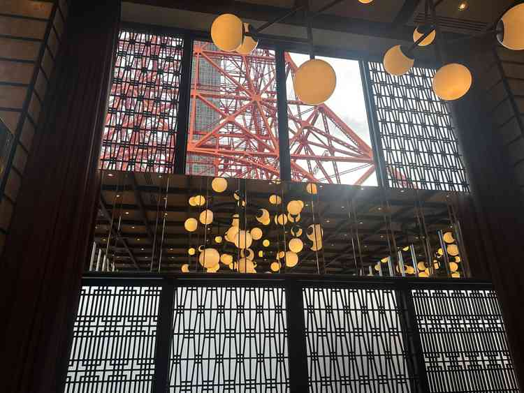 披露宴会場。最上階の会場からも東京タワーが見えました。