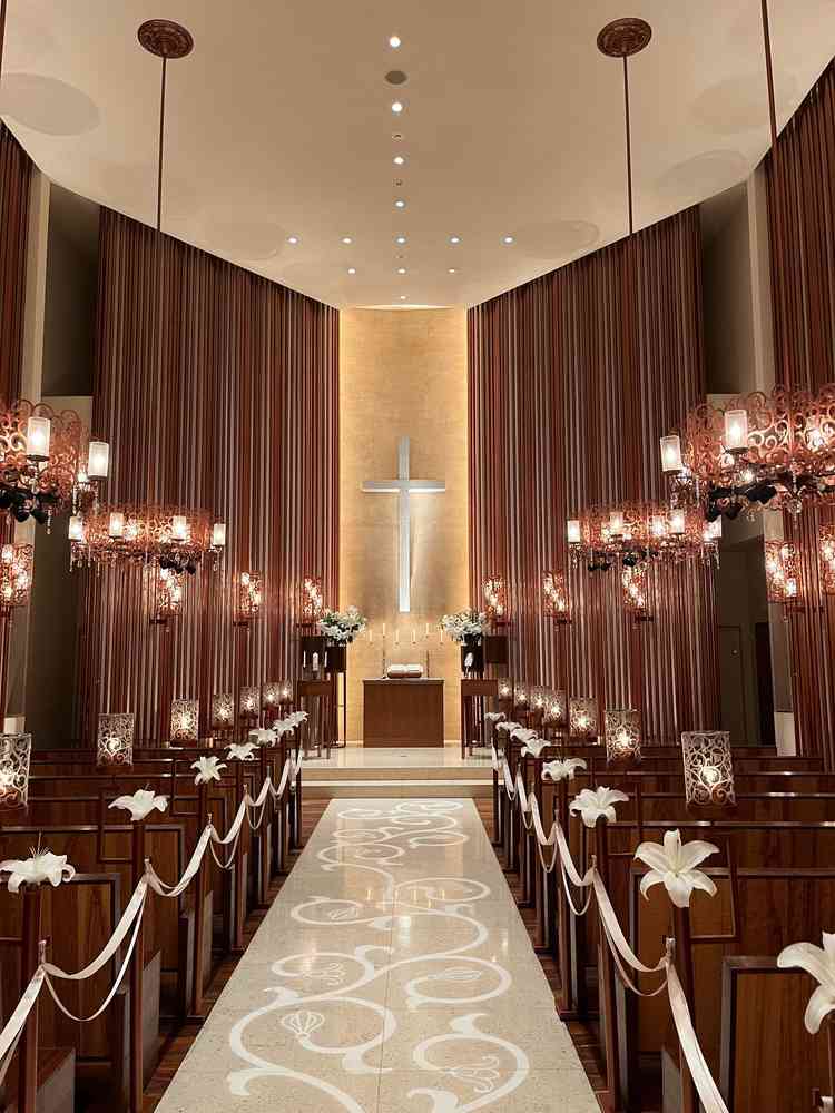 建物の意匠一つ一つに意味が込められています。