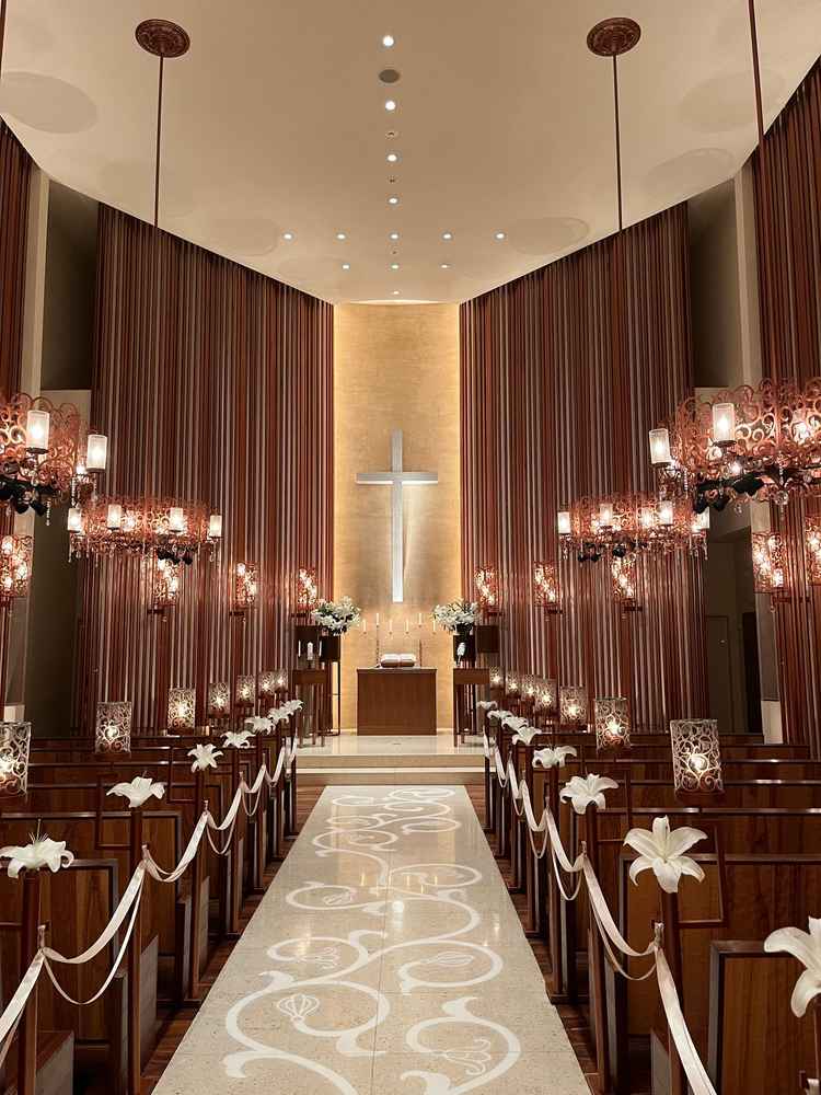 建物の意匠一つ一つに意味が込められています。