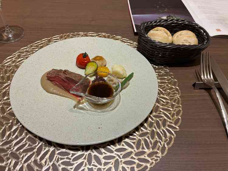 試食のメイン料理です