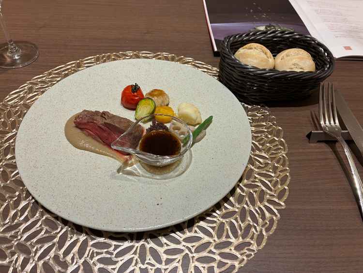 試食のメイン料理です