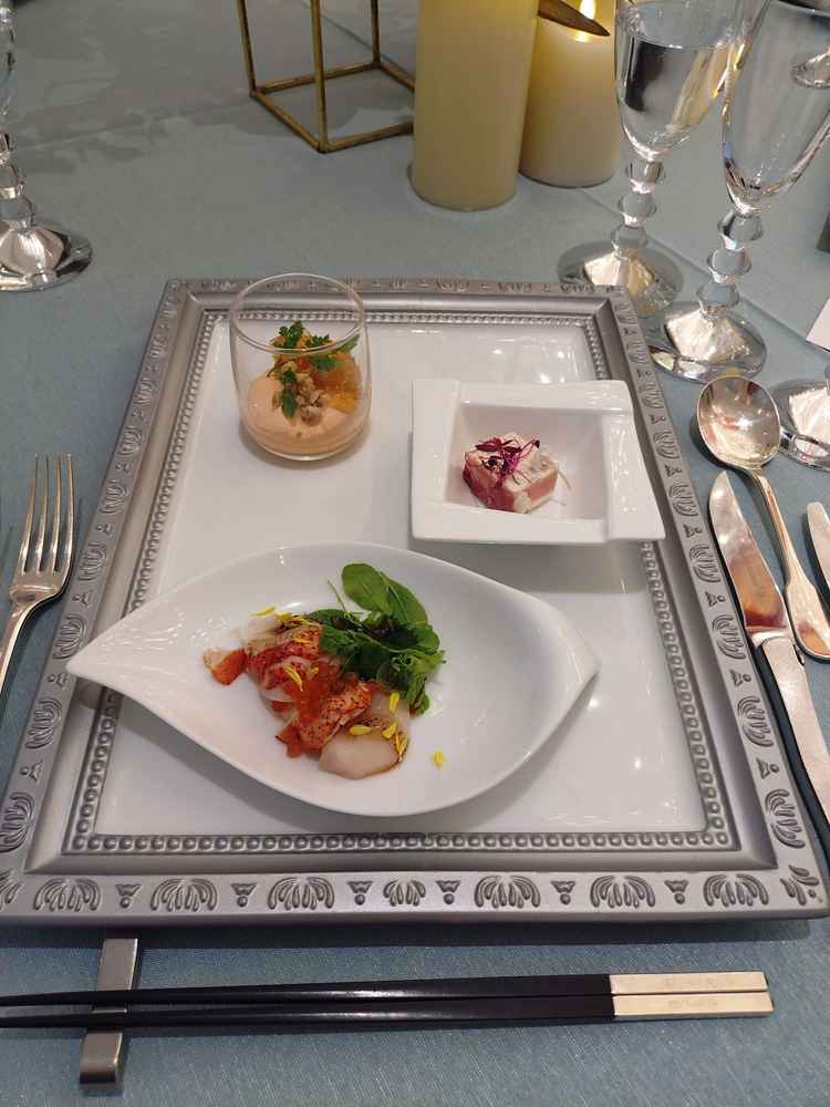 試食会の前菜です。どれも美味しかったです。