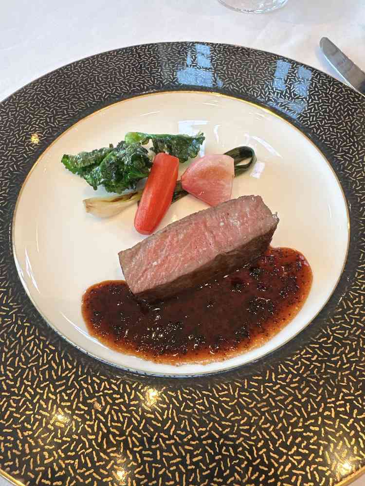 試食で食べたお肉がすごく美味しかったです。