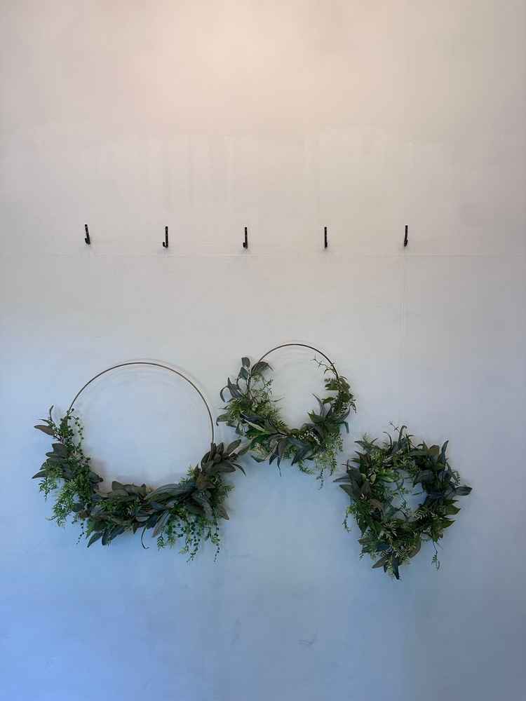 ウェルカムスペースは白い壁でシンプルなので装飾がしやすそうでした。