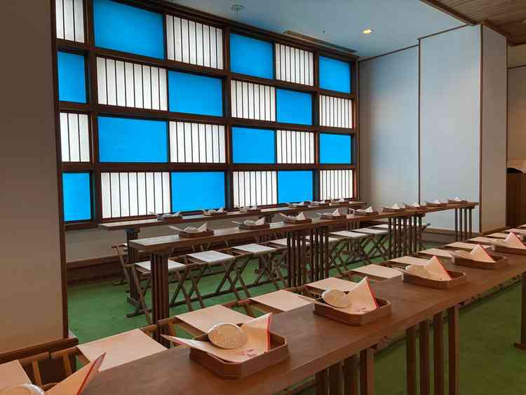 神殿のゲスト席