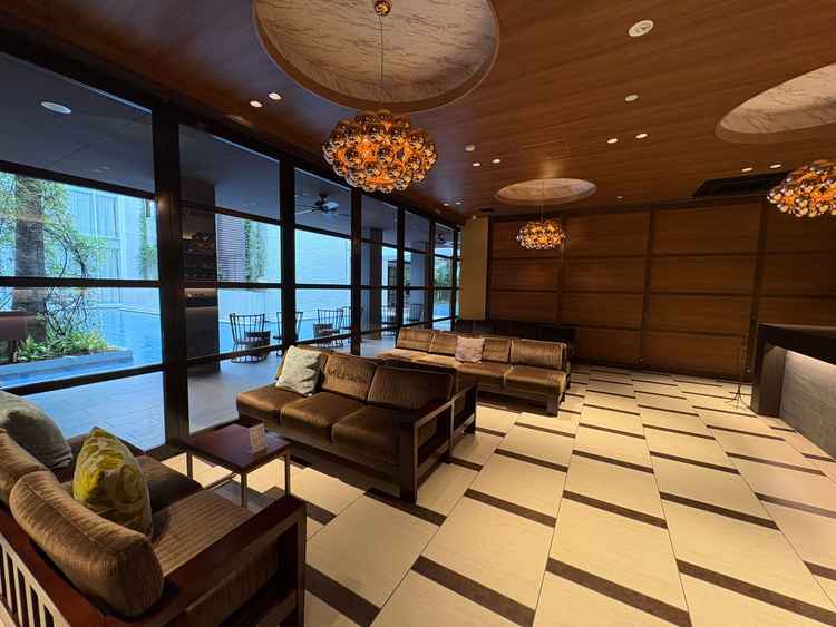 挙式前後の待合室。他の式に参列される方と被らない造りで安心だと思いました。