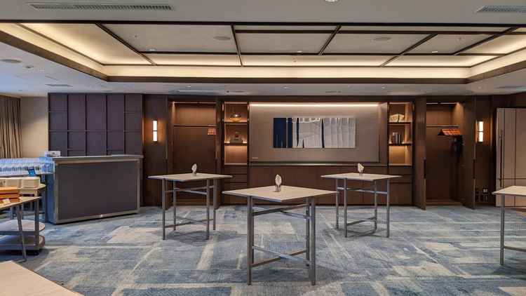 見学した披露宴会場。