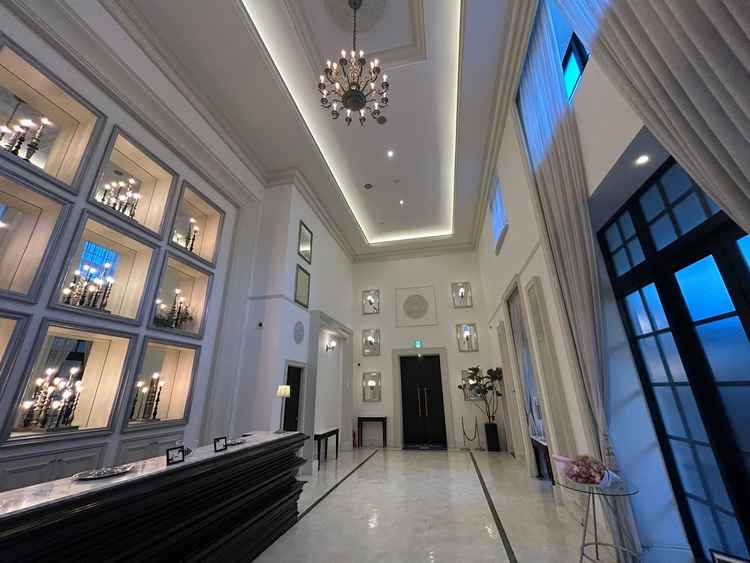 受付とその周辺の写真です。