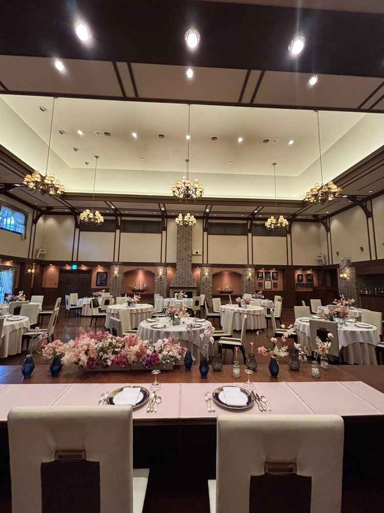 80人規模の中間の会場。ここが個人的に広さもちょうど良くて気に入りました。