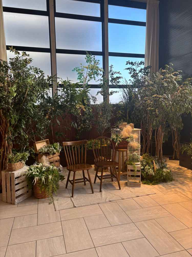 各披露宴会場専用備え付けのガーデンは全天候型で室内にありデザートビュッフェが楽しみになりました。