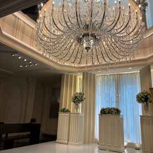 挙式会場の祭壇