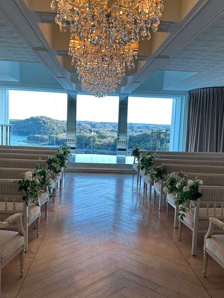 浜名湖が見える挙式会場。ナチュラルな雰囲気で素敵でした。