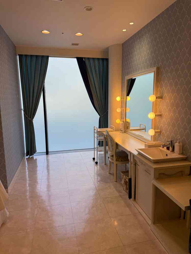 ブライズルーム。4種類あるということで、全て雰囲気が違くて可愛かったです。広々としていてよかったです