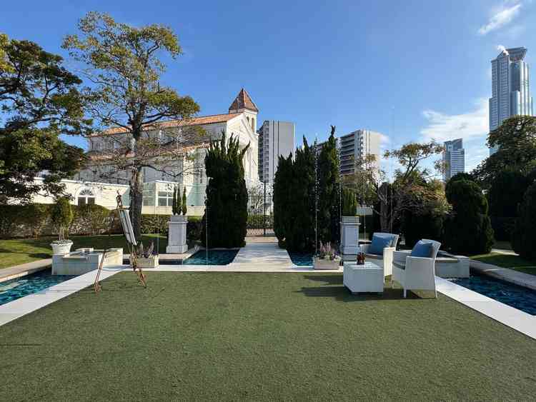 ベネツィアのガーデン。とても広々していて色々な演出ができそうだし、なにもしなくても十分魅力的です