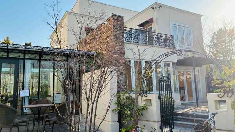 披露宴会場になるレストラン「ラ・カシェット」外観