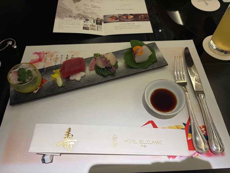試食のお造り。どのお魚も美味しすぎた。