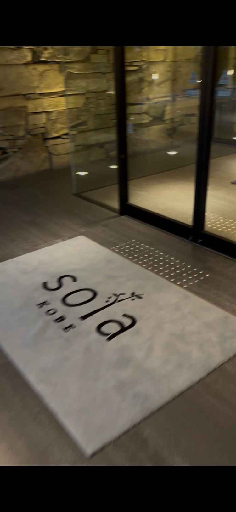 入口から綺麗でした。