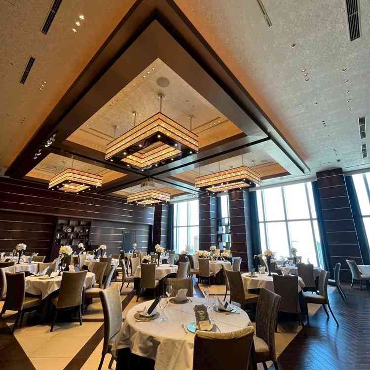 70人規模程度の披露宴会場