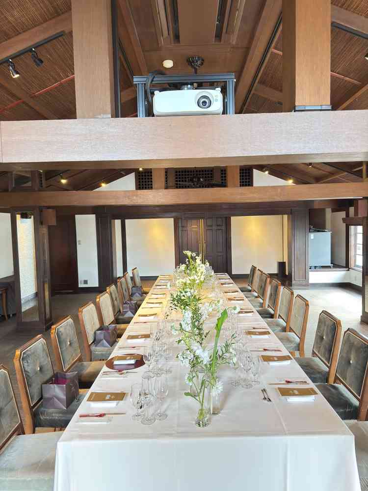 披露宴会場(少人数Ver)