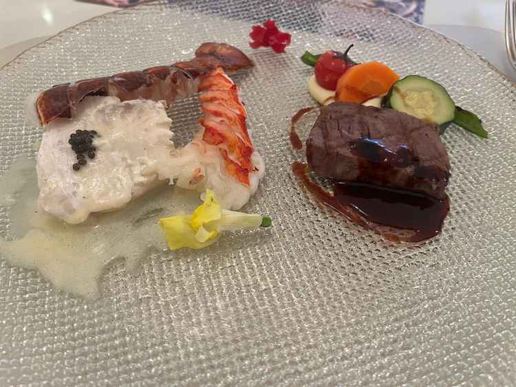 正直、想像よりずっと美味しかった。お魚、お肉、お野菜すべて美味しい。