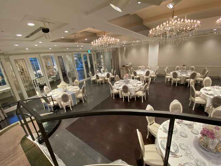 披露宴の階段上からの景色です。