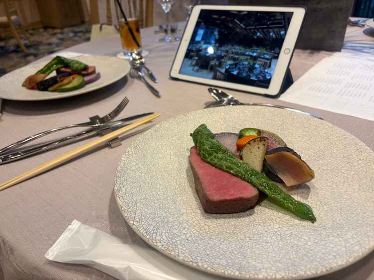 京都のお野菜等食材に拘られており、前菜、メイン、デザート、どれをとっても非常に美味しく感動しました。