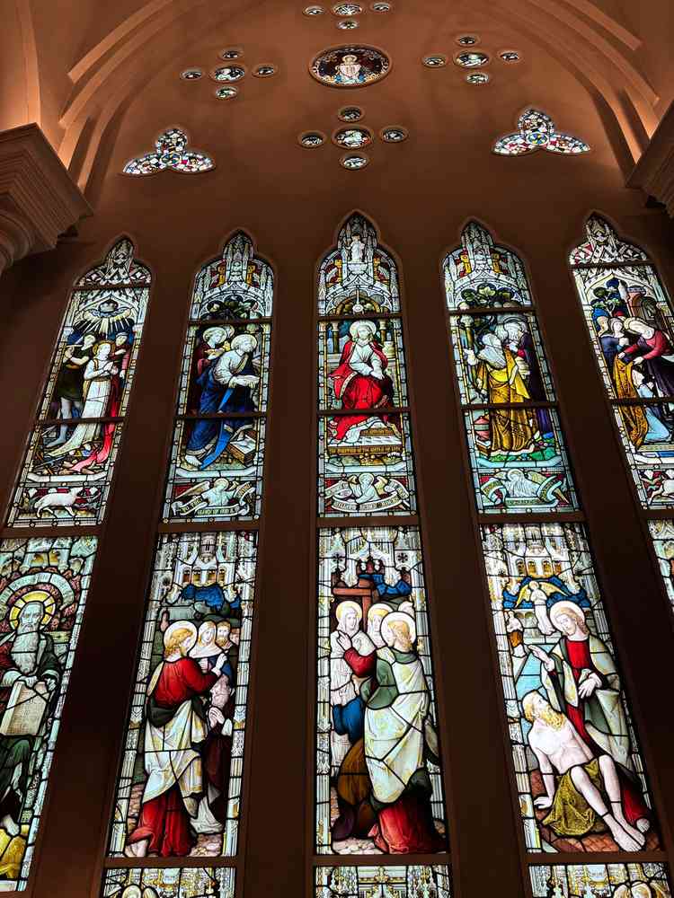 ステンドグラス