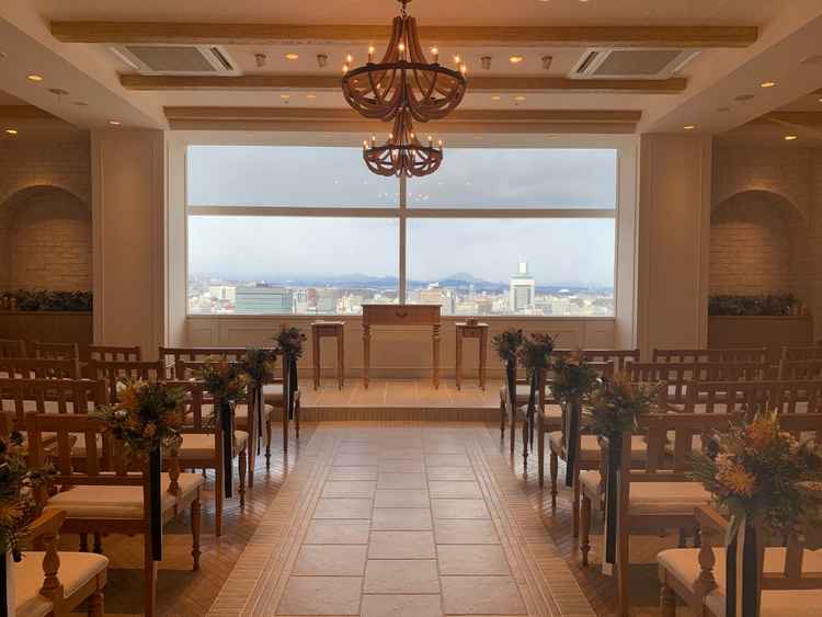 横長のチャペル