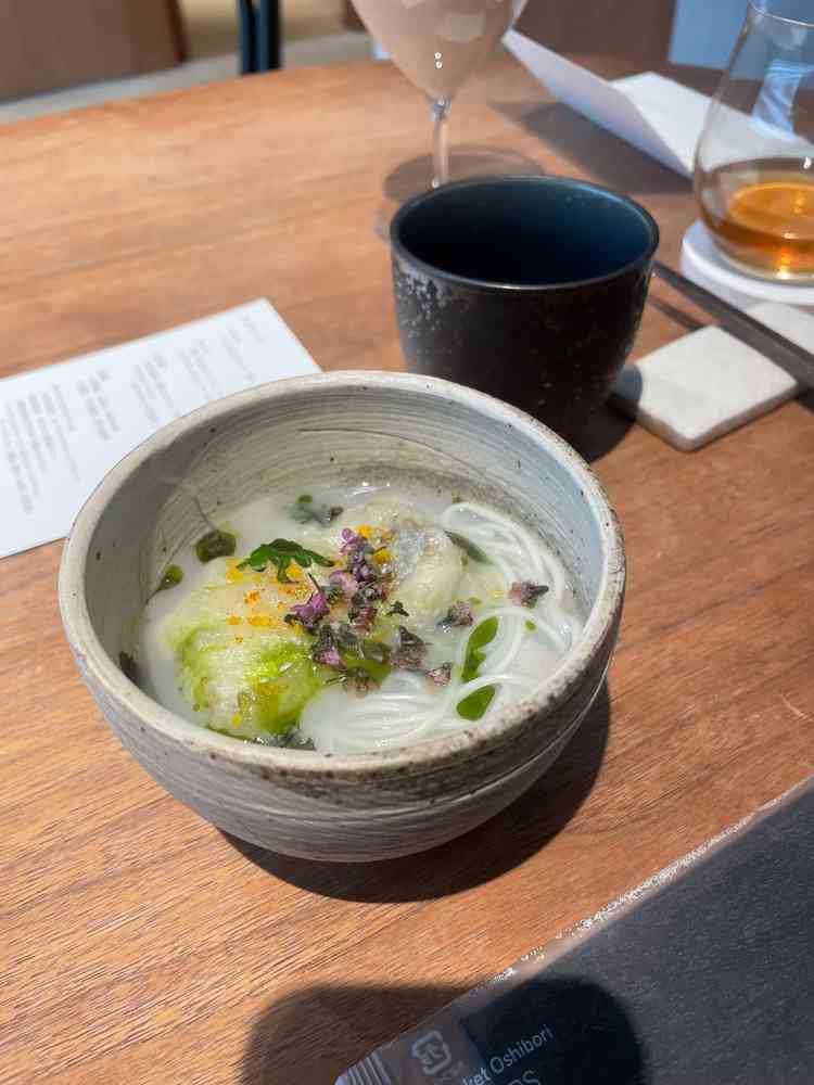 試食、締めメニュー貝出汁のそうめん