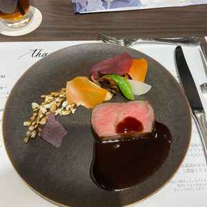 試食でいただいた牛ロースのロティ