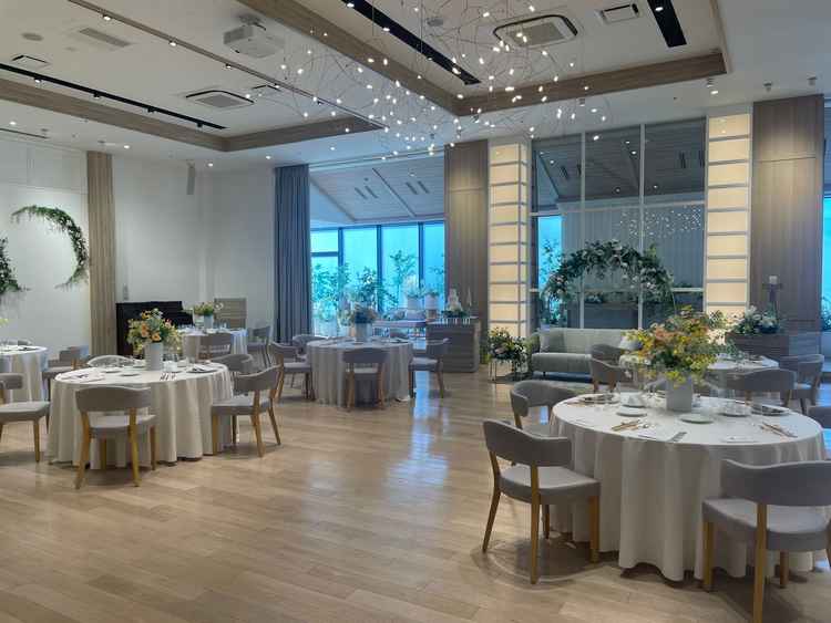 披露宴会場（リアン）