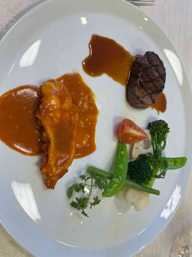 後日コースの試食をいただきました。