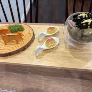 試食。オーダー料理で、どんな料理が来るのか楽しむことができた。