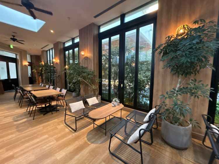 カフェスペースの写真です。