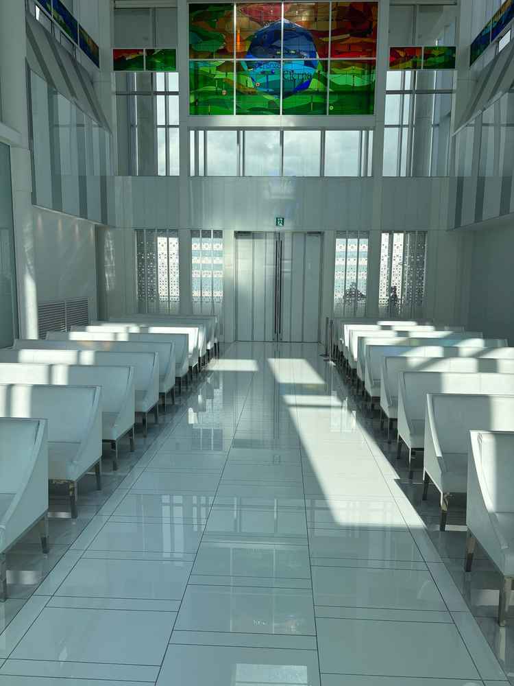 バージンロードの幅が広いのが魅力的