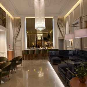 洋風の設備の整った会場