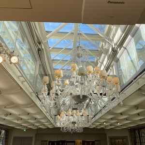 天井の吹き抜けが素敵なラトリエ サンティール