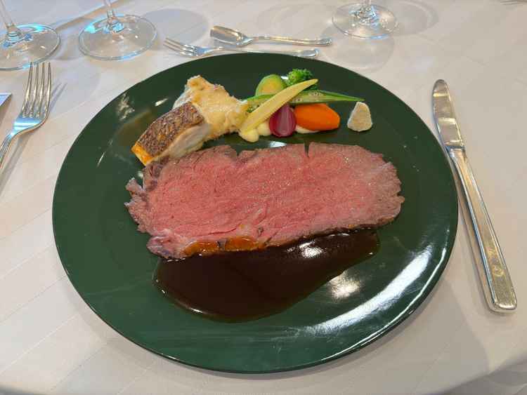 試食で出てきたメイン料理の写真です。